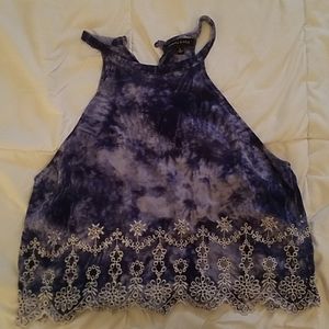 Kendall & Kylie Crop top